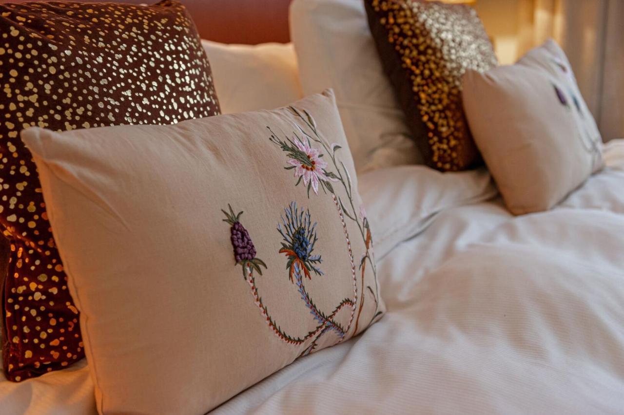 Bossche Suites Stationsweg Ден Бош Екстериор снимка