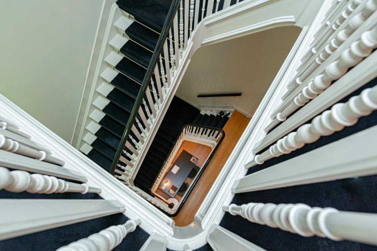 Bossche Suites Stationsweg Ден Бош Екстериор снимка